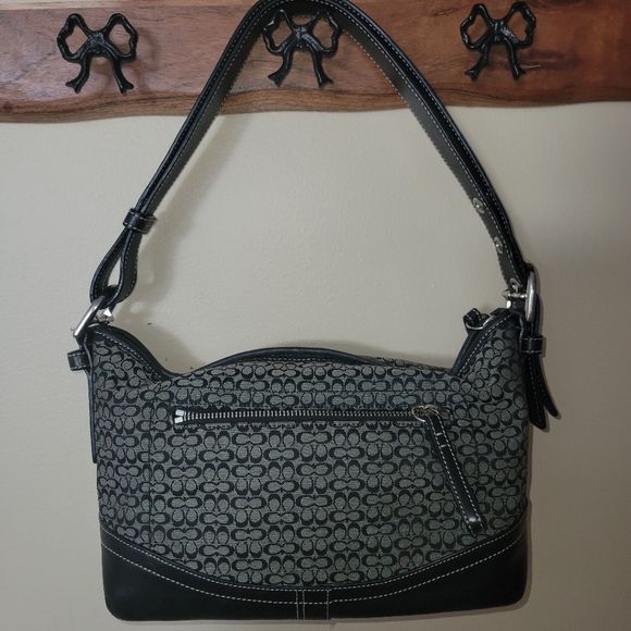 Coach 2007 Y2K Signature Soho (or Hamptons) Jacquard Hobo - Picture 3 of 6